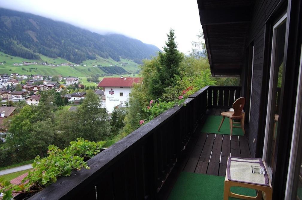 Haus Klara Casa de hóspedes Neustift im Stubaital Exterior foto